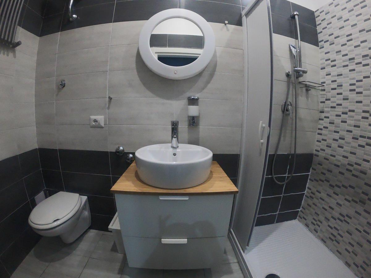 Mola Rooms Неаполь Экстерьер фото